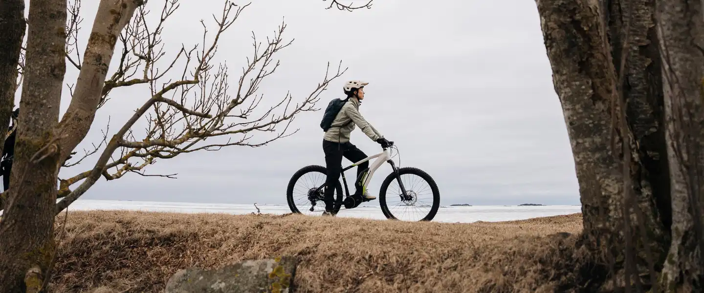 Etujousitetut Sähkömaastopyörät