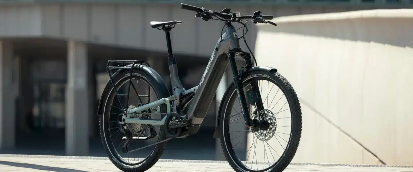 Täysjousitetut retkisähköpyörät